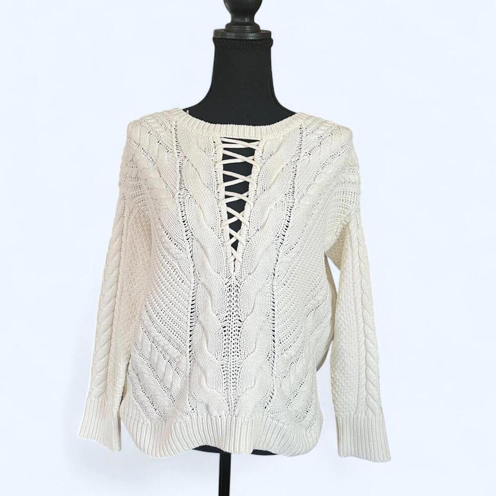 Vintage Y2K Express White cable knit sweater Size Small